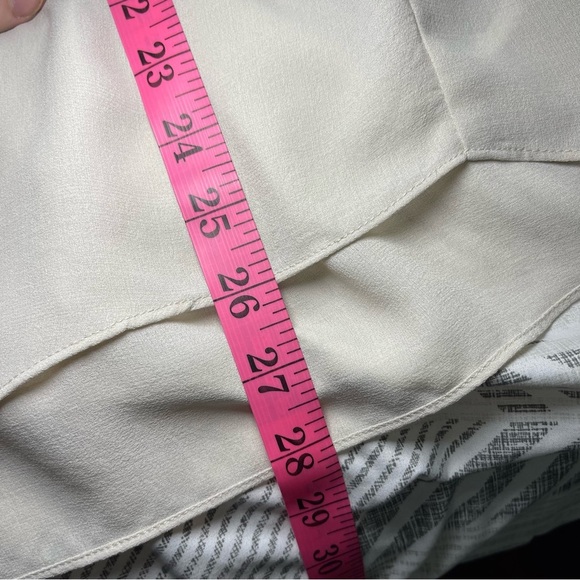 AllSaints Women’s Mia Wrap Blouse Beige Short Sleeve Tie Back minimalist Size L - Picture 7 of 7